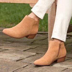 Jack Rogers Bailee Suede Ankle Booties Chestnut Tan Size 8M